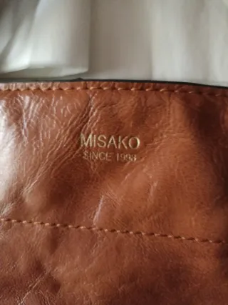 Bolso de mano de cuero marrón