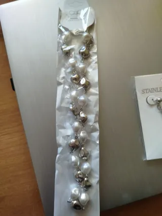 Set collana, bracciale e orecchini