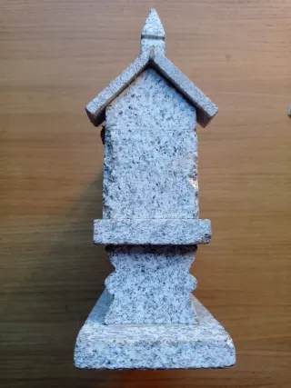 Miniatura Hórreo Gallego Granito y Madera