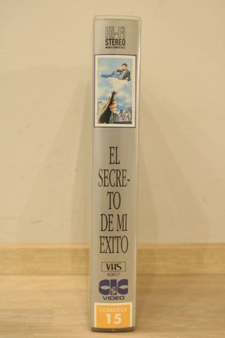 Película VHS El Secreto de Mi Éxito