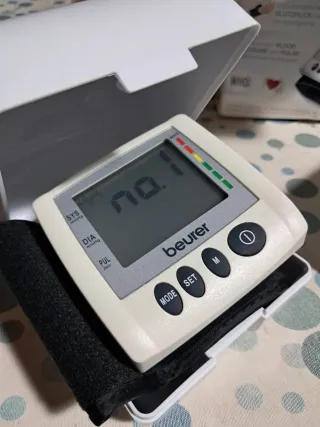 Tensiometro de pulsera Beurer BC30