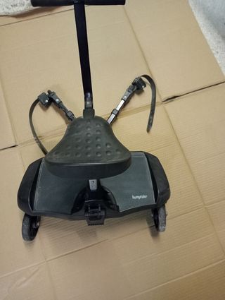 Reposapiés para cochecito de bebé