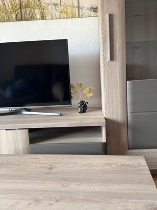 Mueble TV + Vitrina + Mesa Centro