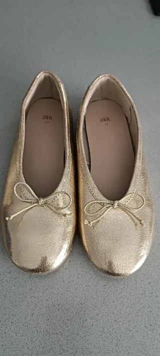 Bailarinas doradas Zara Talla 33