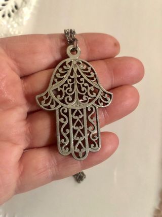 Collana vintage mano di Fatima