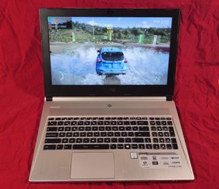 Ordenador portátil gaming MSI