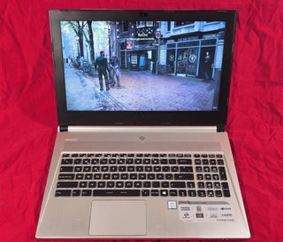 Ordenador portátil gaming MSI