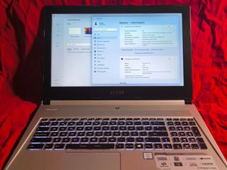 Ordenador portátil gaming MSI