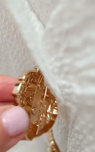 Chaqueta blanca con botones dorados Talla Única