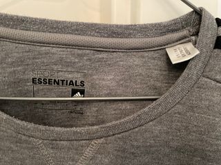 Sudadera Adidas Gris con Rayas Negras