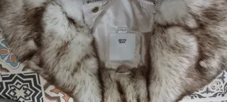 Chaqueta niña crema y dorada