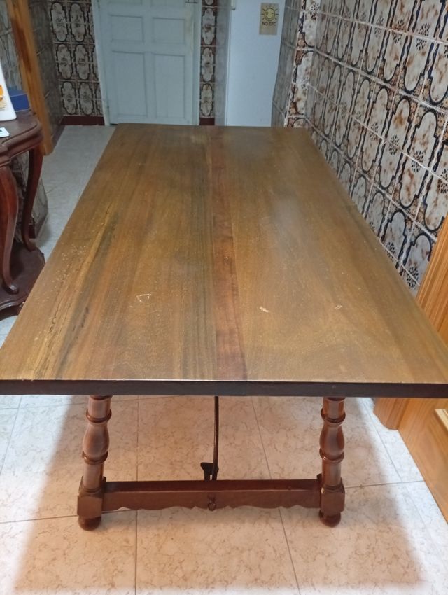 Tavolo da salotto in legno