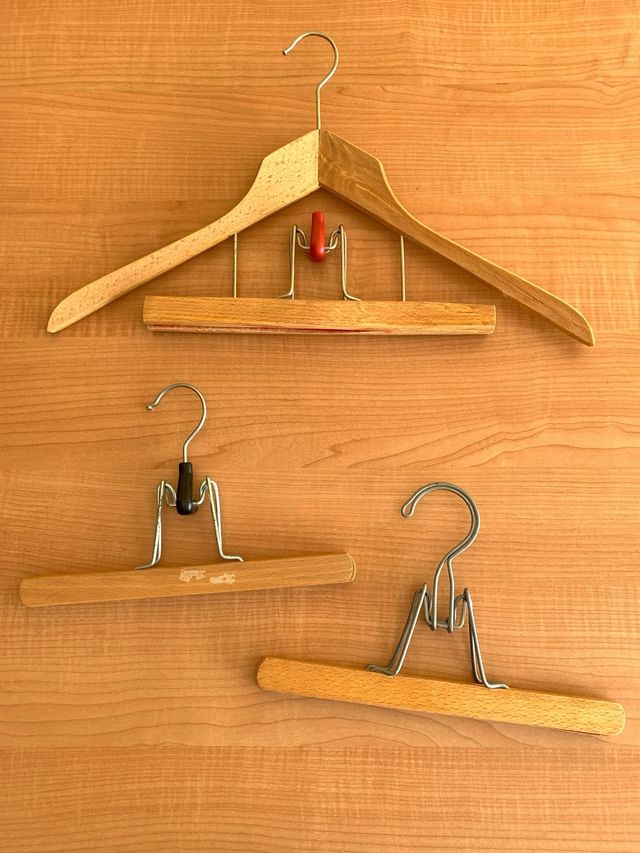 Gancio in legno vintage