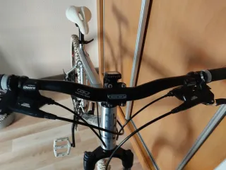 Bicicleta GT Avalanche 1.0 Talla L