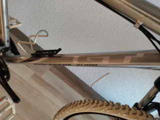 Bicicleta GT Avalanche 1.0 Talla L