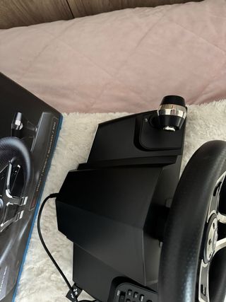 Volante FR-TEC Hurricane MKII con Pedales