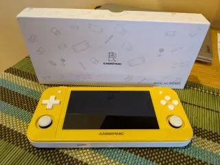 Anbernic RG505 Amarillo + TF 256GB de Segunda mano por 120 EUR en