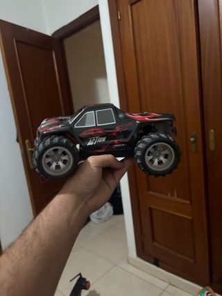 Coche teledirigido SWORD 300