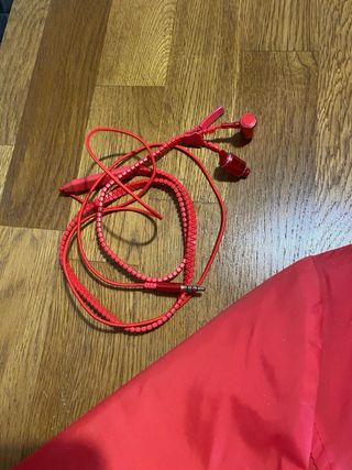 Chaqueta 80 DB Roja con Auriculares