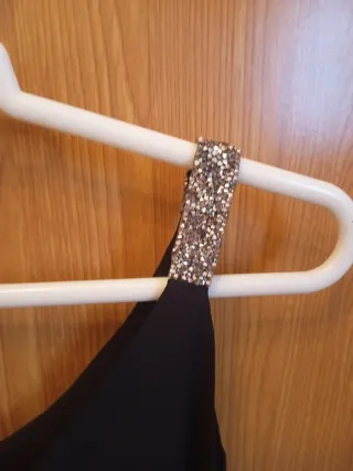 Top tirantes fiesta con tiras brillantes