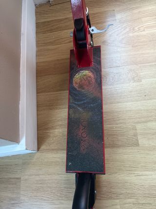 Monopatín infantil con ruedas luminosas