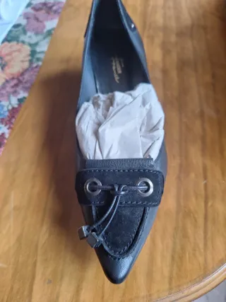 Zapatos de tacón negros