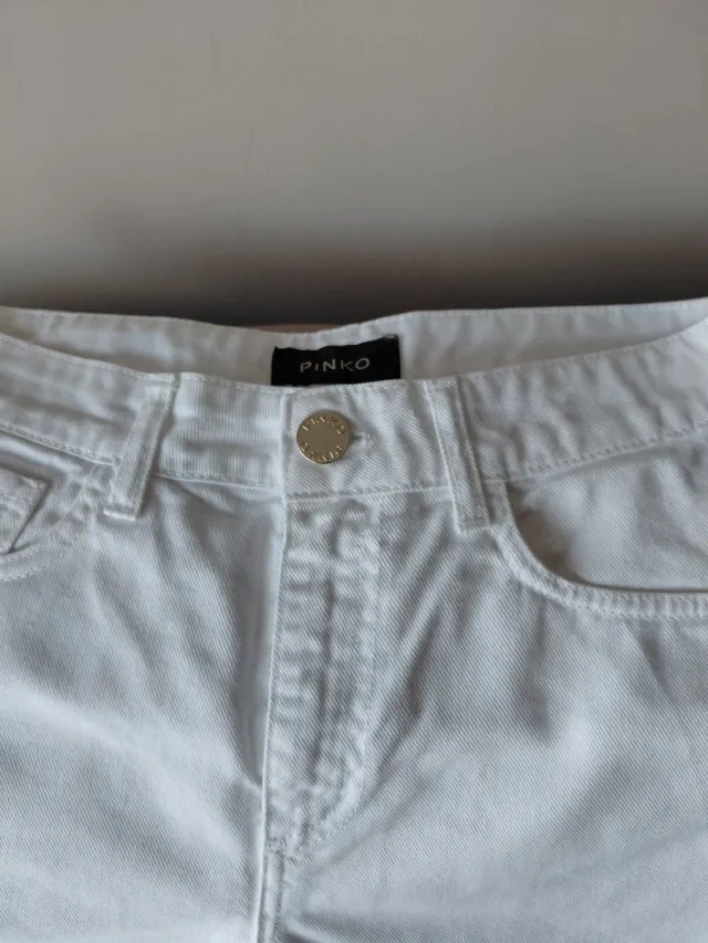 Pantalón corto blanco Pinko