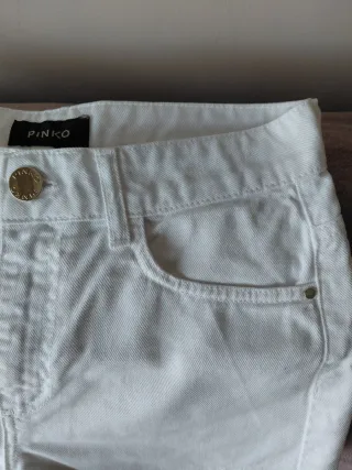 Pantalón corto blanco Pinko