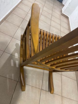 Mecedora de madera
