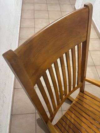 Mecedora de madera