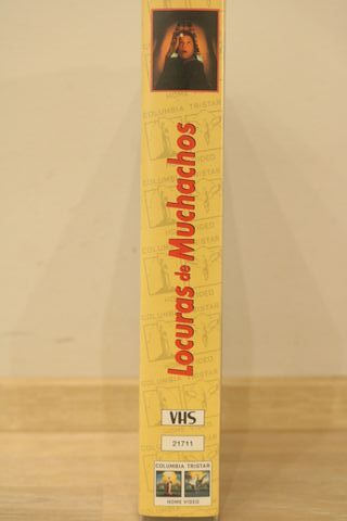 Película VHS, Locuras de muchachos