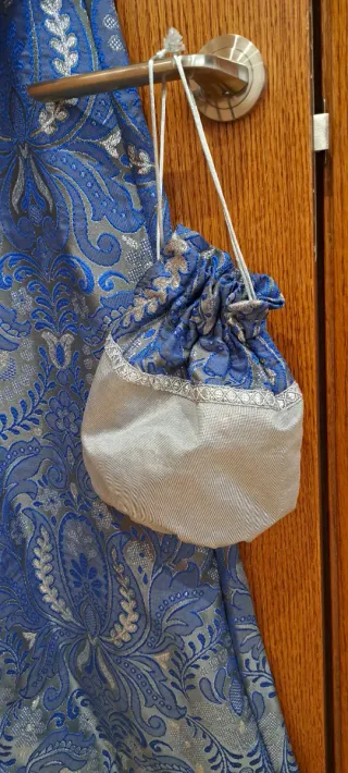 Conjunto Vestido medieval azul con plateado