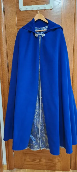 Conjunto Vestido medieval azul con plateado