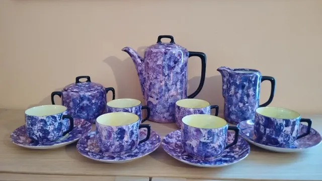 Antico set da caffè viola