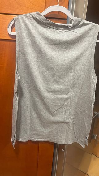 Camiseta sin mangas Nike gris