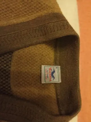 Gilet uomo con ricamo orso e cacciatore