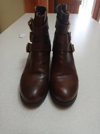 Stivali donna marroni con fibbie