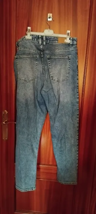 Pantalón vaquero azul talla 42