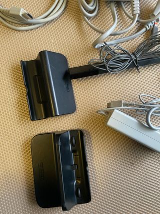 Cargador y Cables Wii U