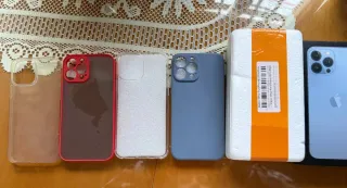 Caja del iPhone 13  pro max Azul