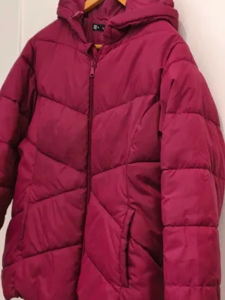 Abrigo acolchado  con capucha