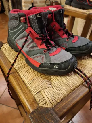Botas de montaña Decathlon Talla 38