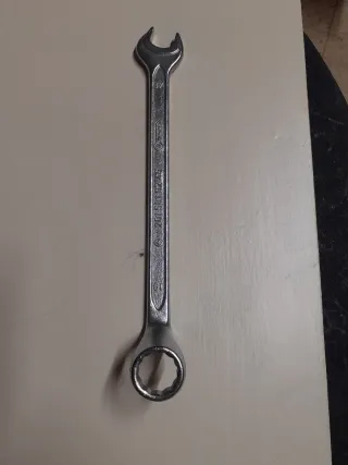 Llave fija Mercedes 19 / 17