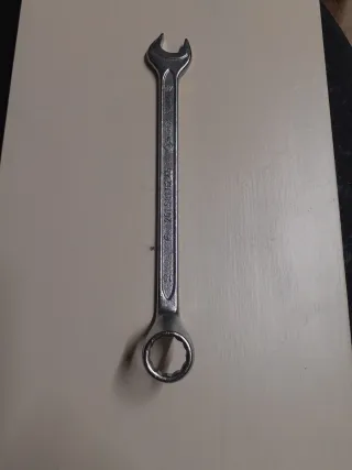 Llave fija Mercedes 19 / 17