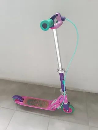 Patinete infantil rosa y morado
