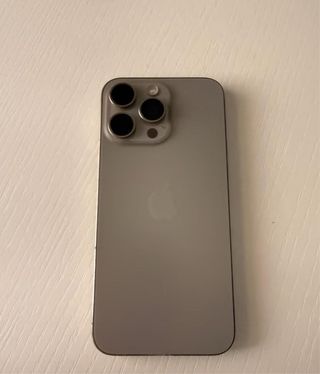 iPhone 15 Pro Max - Batteria 88%