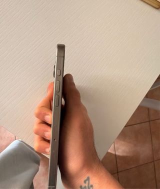 iPhone 15 Pro Max - Batteria 88%