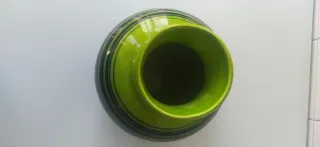 Jarrón de cerámica vintage verde y negro