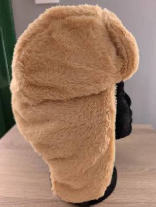 Gorro de invierno pelo khaki con orejeras