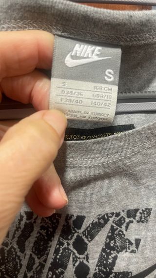 Camiseta Nike Manga Corta Gris